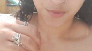 Nattestid aka eismalsott - Nude in jacuzzi