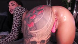 camilalovers01 Hard Pussyplay Oily Spanks