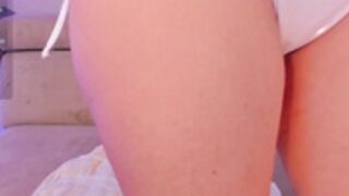 madelinefox_-2024-09-04-14h32m