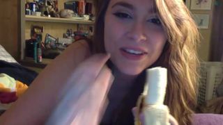 Missmaggiemae cam recording 2015 October 19-08.33