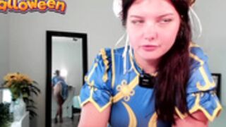 emilyjoneschat 2024-10-31 17#24