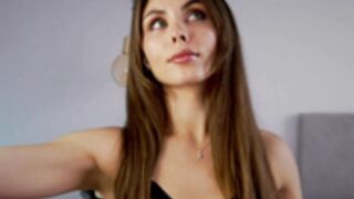 girl_next_door19 2024-10-30 11-53-001