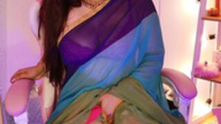 ashalisha nude pussy finger and dildo fuck