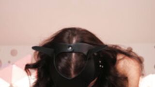 Taanni_bc (Latex&striptease)