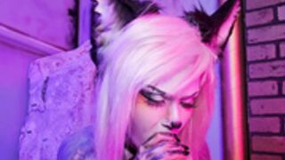 Loona cosplay blowjob