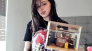 yourfreakygirl 93
