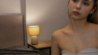 mildredgarrett some side nips in free chat