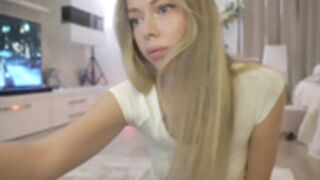 SexxyLorry - Lorry and Maya Squirt with their friend