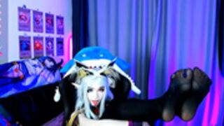 _sparkland_ feet 1