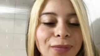 cristal__gmezz home cam Dec 2023