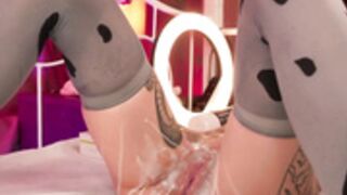 ZoeMils Waterfall Squirt