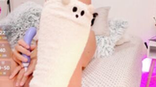 Stripchat-Adriennesexxx-1733055174
