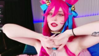 sophiasawami armpits
