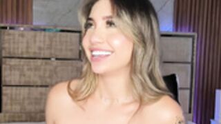 emilyhendrix__2024-12-04_03-37-07_230