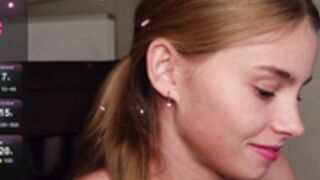 abby_laker 2024-12-05 02_52-very-cute-girl