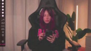 SC - BellaGiaXX is a Chicago Bulls fan