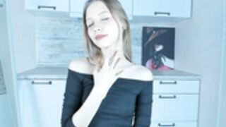 SelenaHold 62