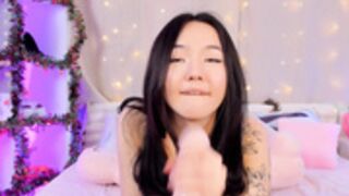 Lin_Kun dildo blowjob and dirty moaning