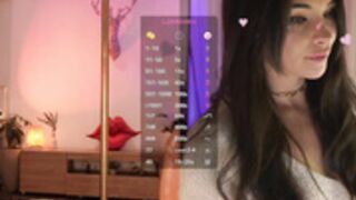 lau__1-2024-11-04-barefoot-and-big-dildo-riding
