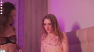 _taylor_swift,angels_kiss 2024_10_25 - 1