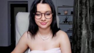 Precioussalexa oil show