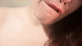 Chubby french milf Lunamoongirl