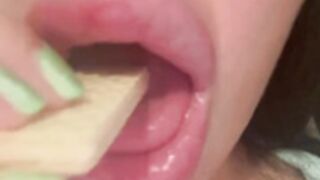 gorgeous bimbo fake lips