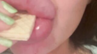 gorgeous bimbo fake lips