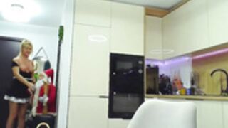 moni_ - 65635542