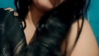 Your-poonam nipple show