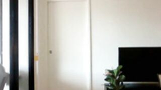 Gisellestreams putting lotion on her naked body