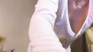 Princess_Marta (downblouse nipple peek)