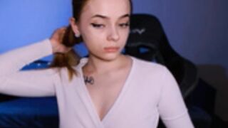_May_Shy exclus pvt c2c Closeup pussy open Doggy