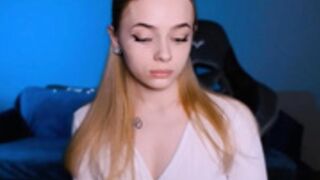 _May_Shy exclus pvt c2c Closeup pussy open Doggy