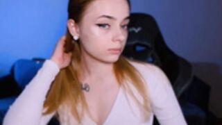 _May_Shy exclus pvt c2c Closeup pussy open Doggy
