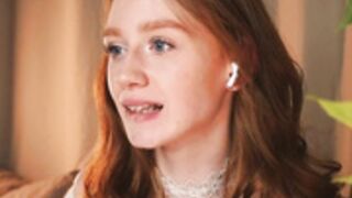 Lizzy_blaze pillow-fucking and fingering