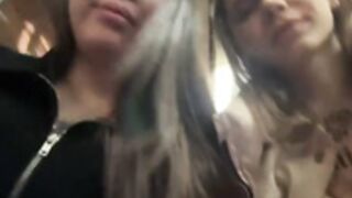 Asian_Asami play with friend