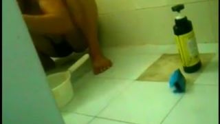 Descuido Dejando la puerta havierta