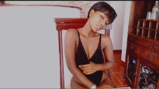 Superbella Cam _ Naked.com_1-1