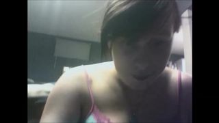 Oppai Queen strips and takes a shower