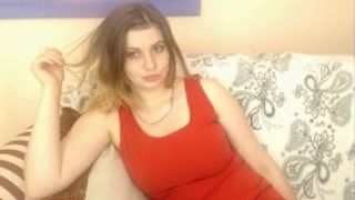 Emm@stevens pulls them out