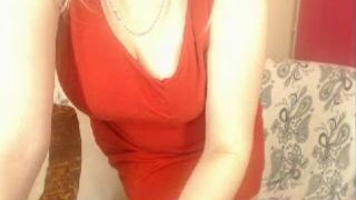 Emm@stevens pulls them out