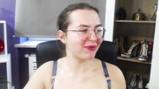 xZoey love this girl, anyone have tits out?