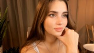 scarletmore webcam show