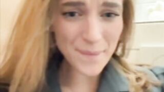 2 -angelari- suck toes