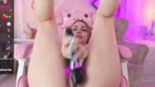 anniitaa’s squirt countdown