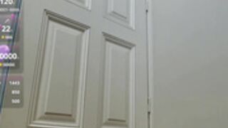 CB - theellenshow 68