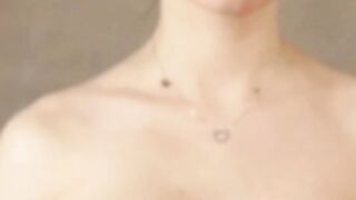 philippadelmore boob bounce