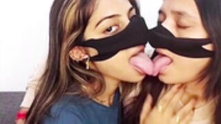 Tannu tanya tongue kiss 2