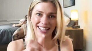 Halli_n_Lover - New Year Blowjob